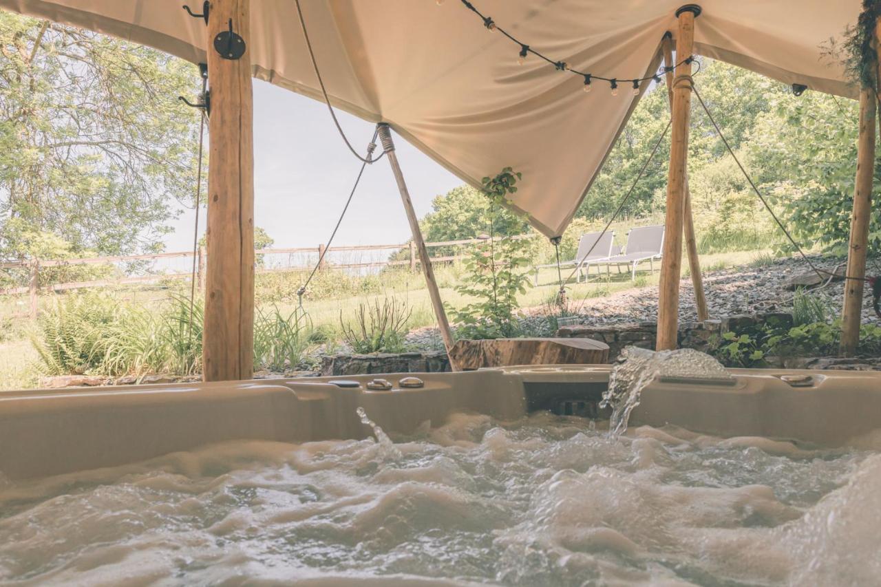 Romantic Getaway - Sauna And Jacuzzi - El Clandestino Stoumont Exteriér fotografie